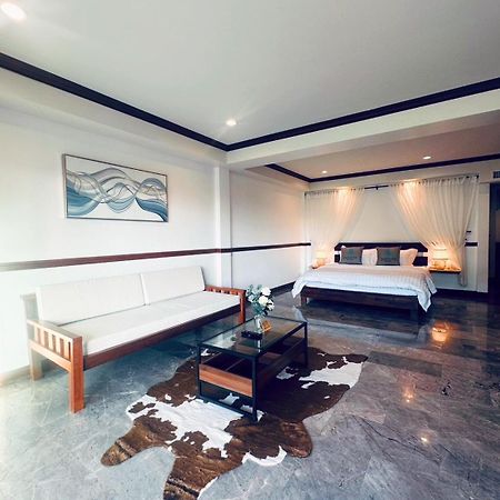 Ocean Pie Phuket - Adult Only Rawai Exterior foto