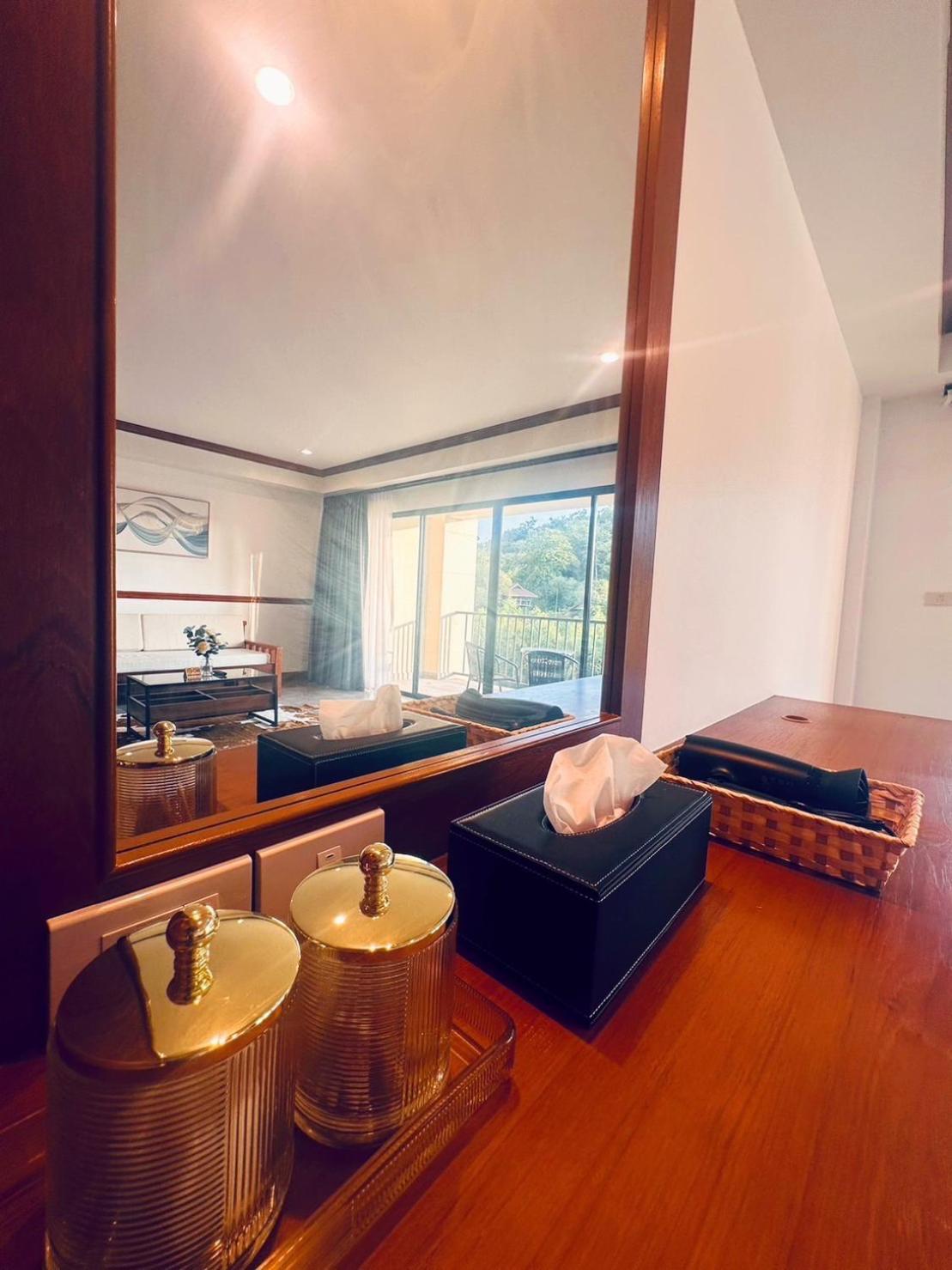 Ocean Pie Phuket - Adult Only Rawai Exterior foto